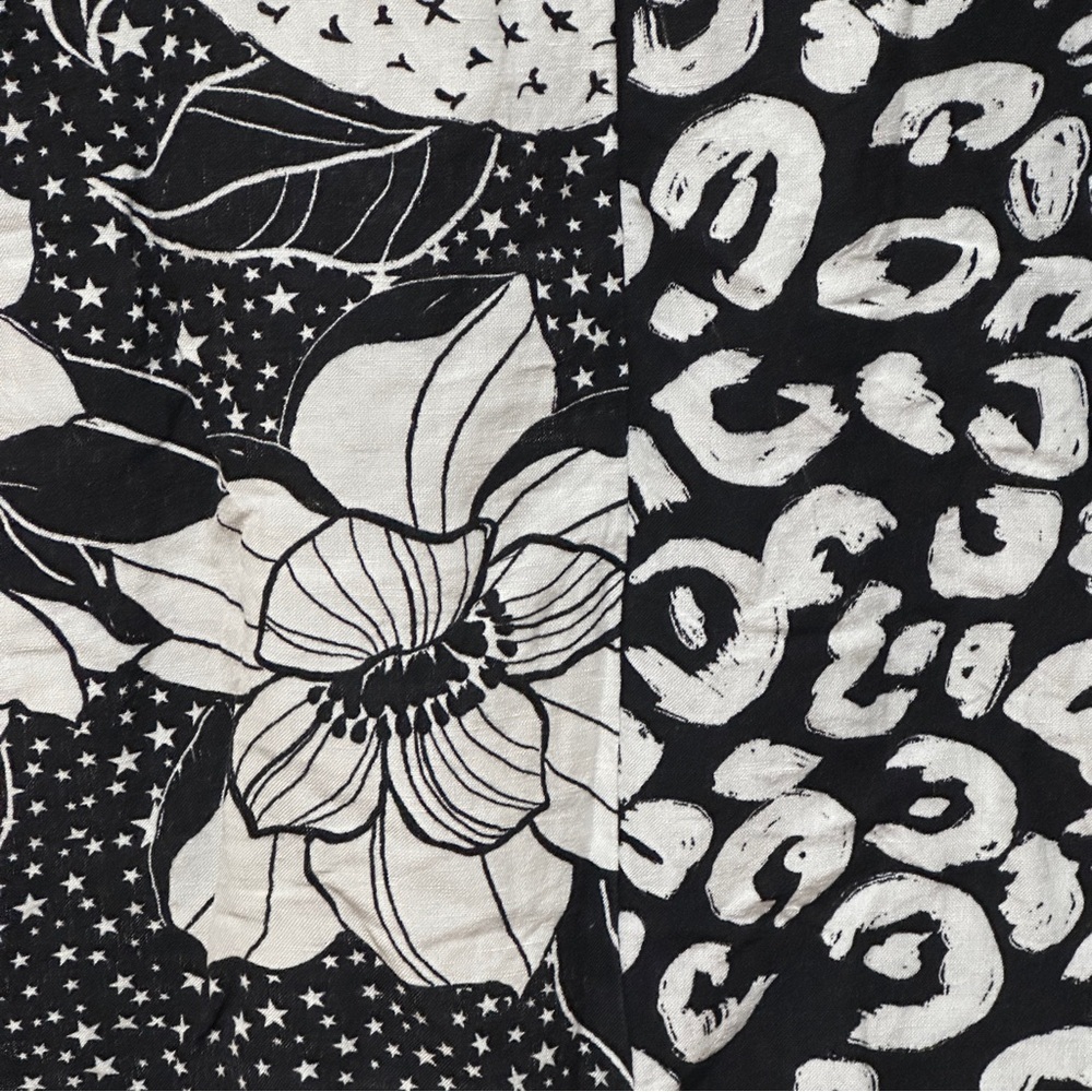 Farm Rio for Anthropologie Button Down Print Black White Surf Shirt Size Small - Picture 7 of 13